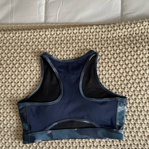 Nike Sports Bra w/ Padding - Picture 2 of 2